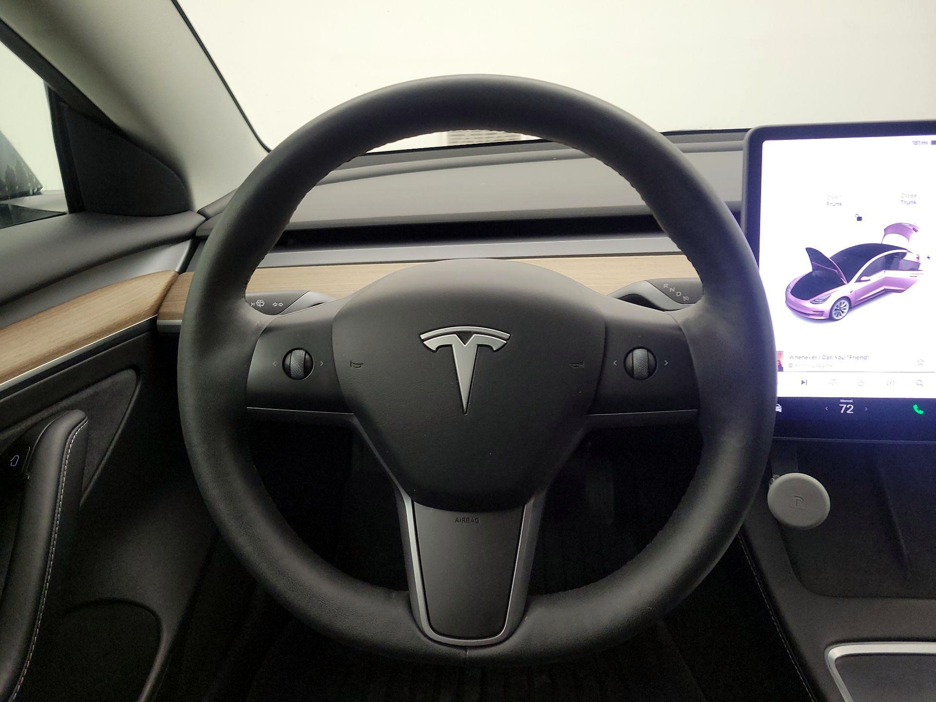 Thumbnail: 2022 Tesla Model 3 - 10