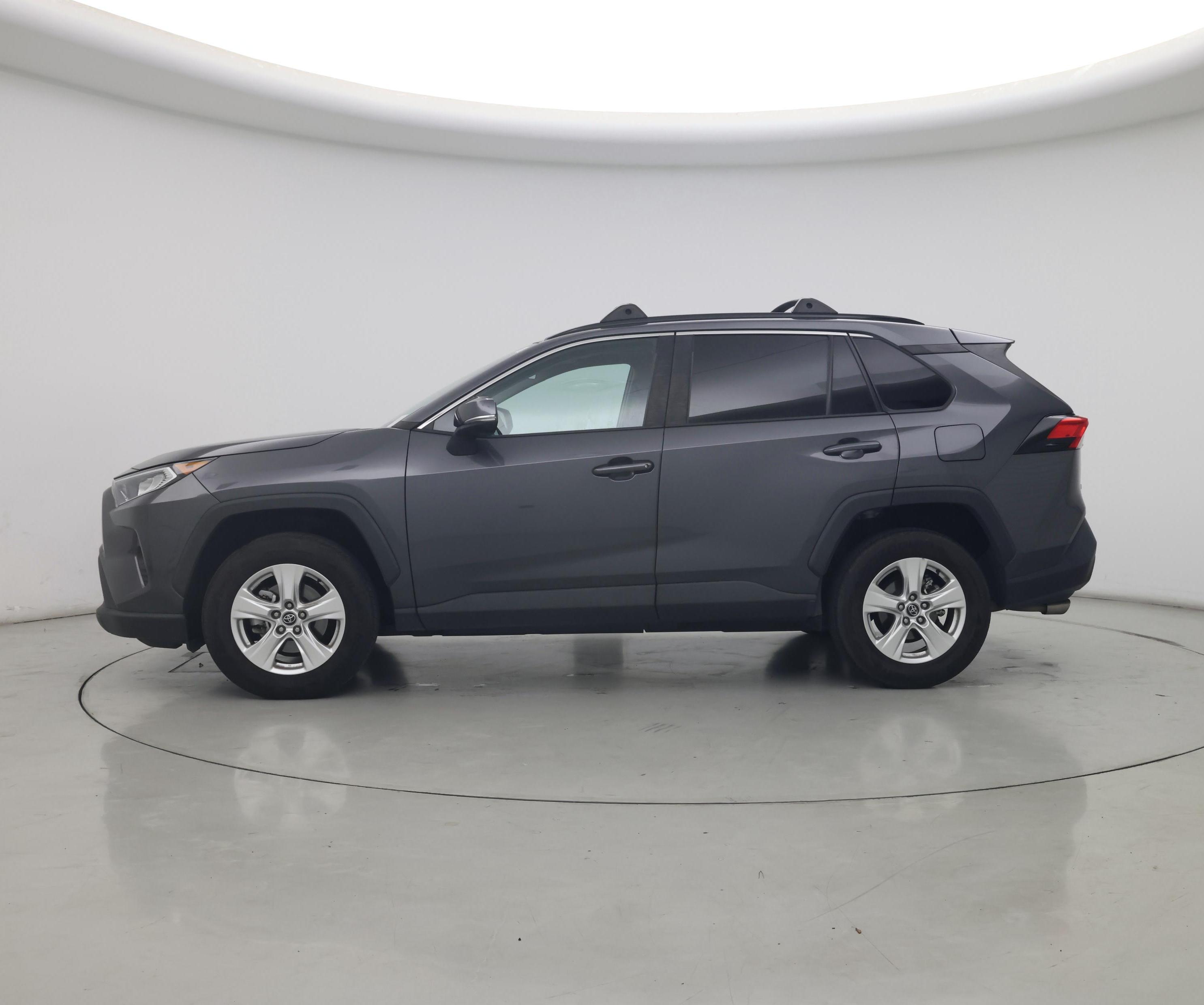 Thumbnail: 2020 Toyota RAV4 - 3