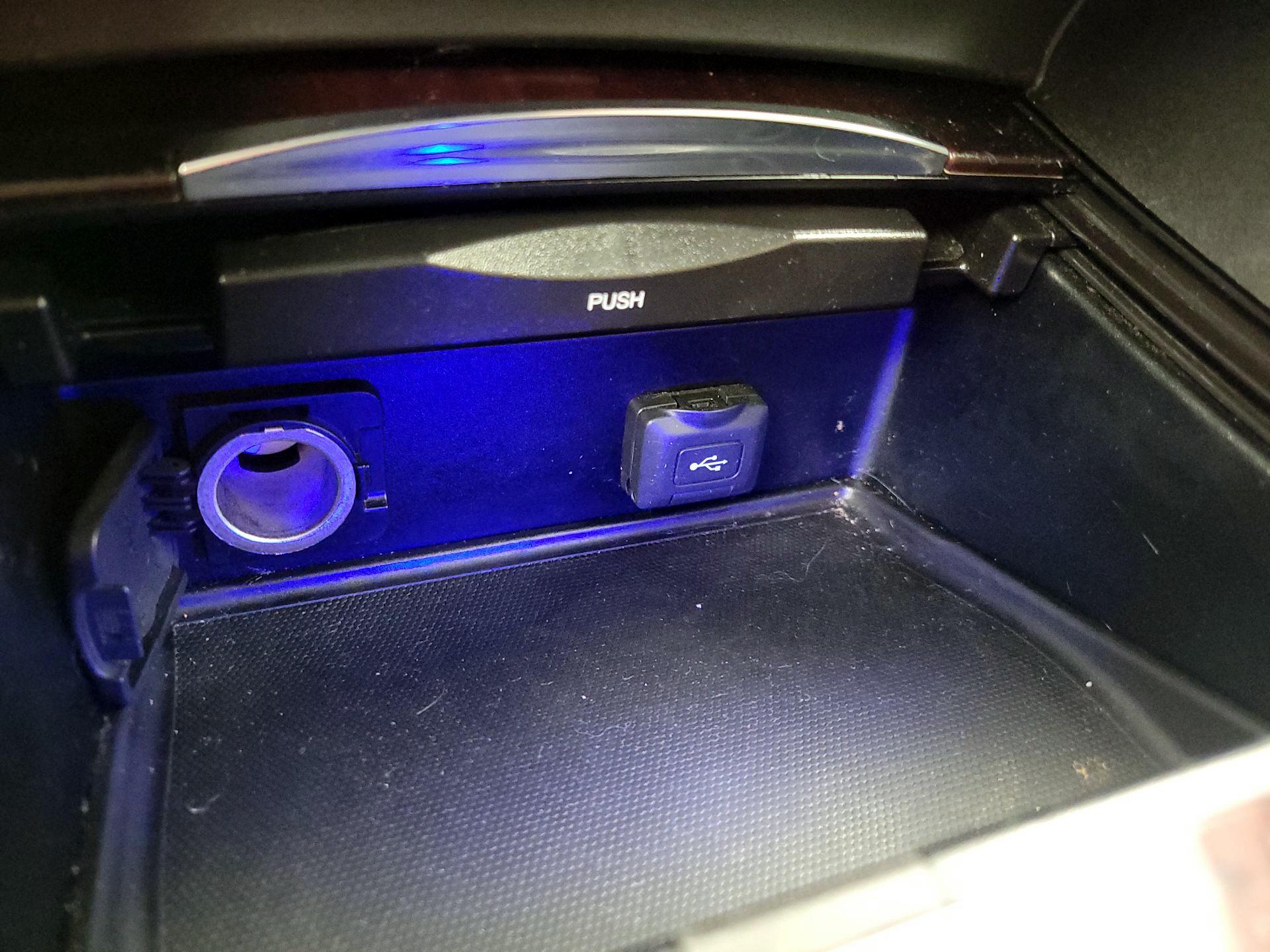 Thumbnail: 2017 Acura TLX - 18