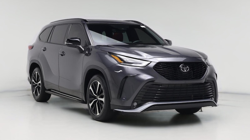 2022 Toyota Highlander XSE Hero Image