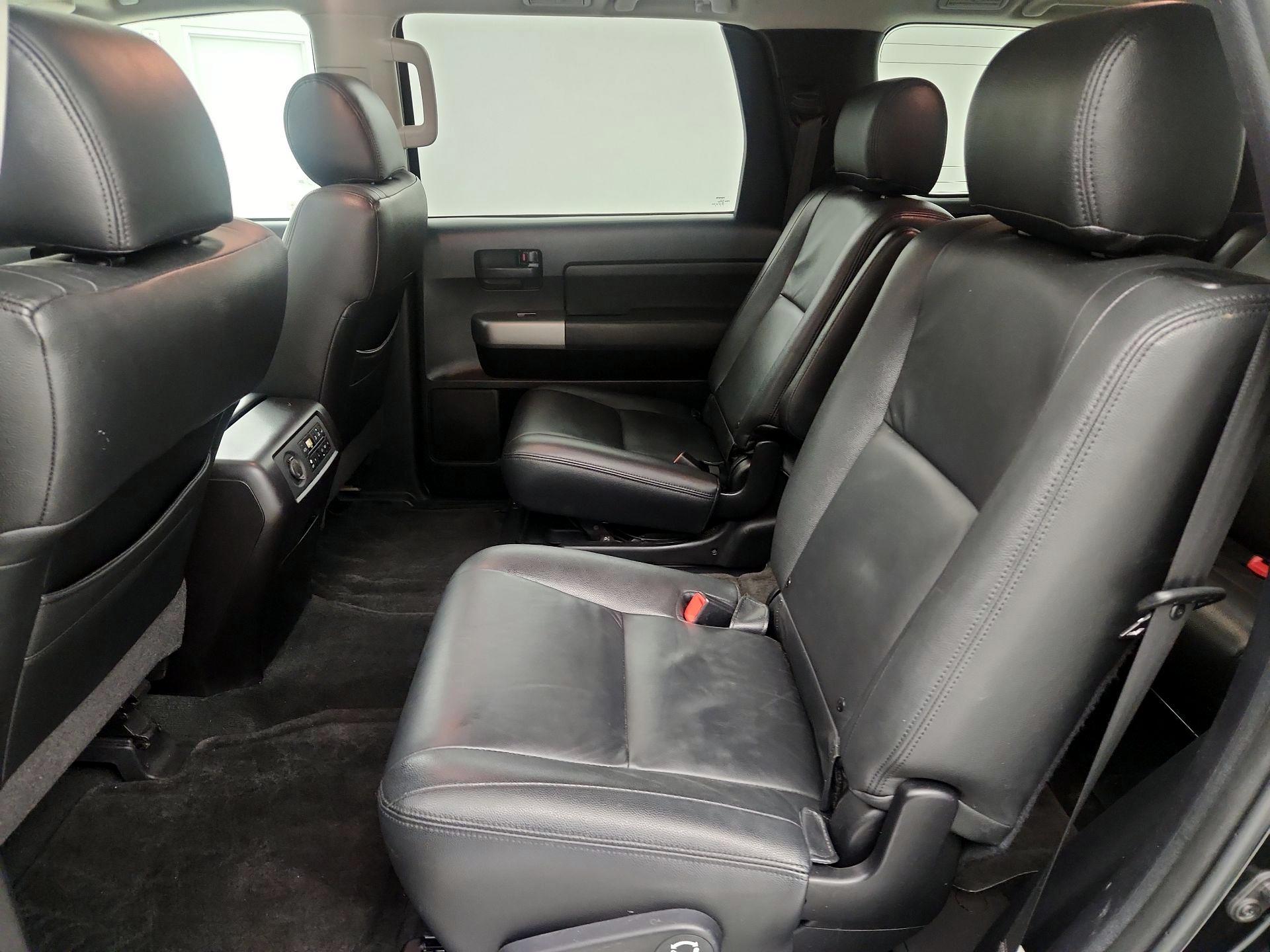 Thumbnail: 2017 Toyota Sequoia - 19
