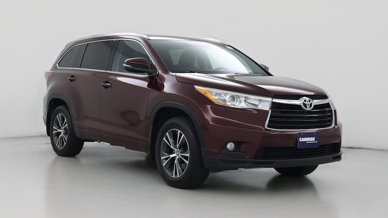 2016 Toyota Highlander XLE Hero Image