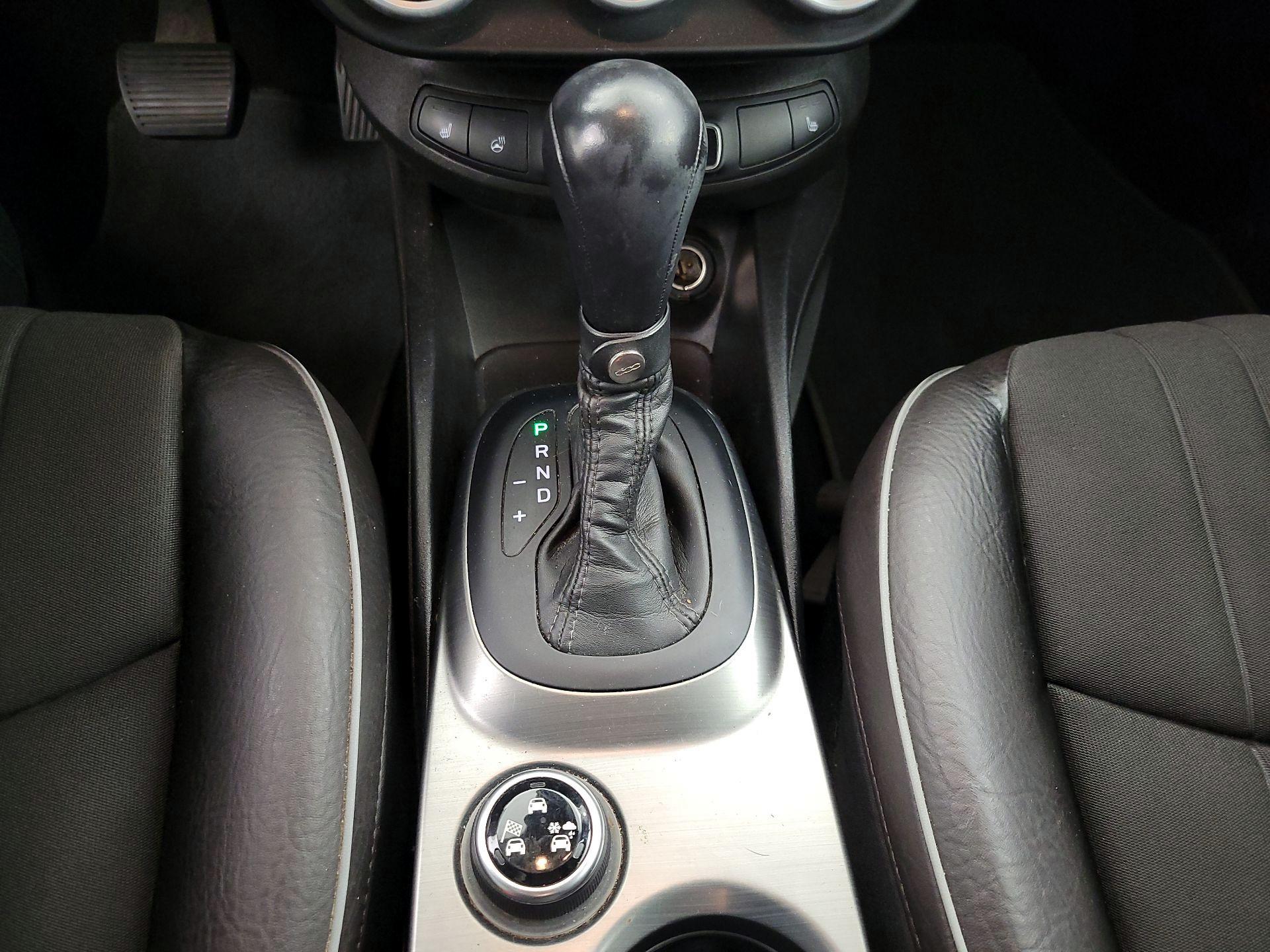Thumbnail: 2017 Fiat 500X - 18