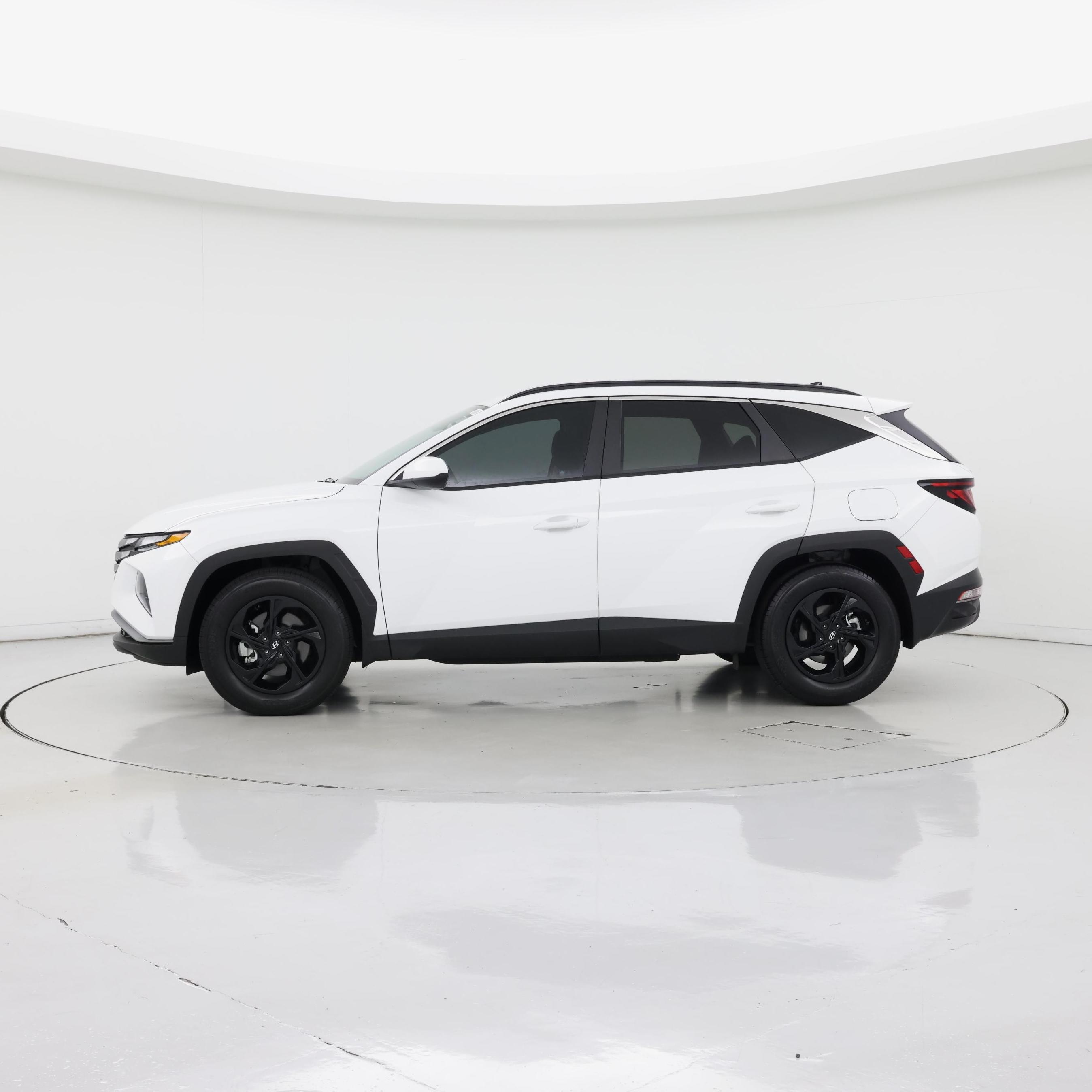 Thumbnail: 2024 Hyundai Tucson - 3