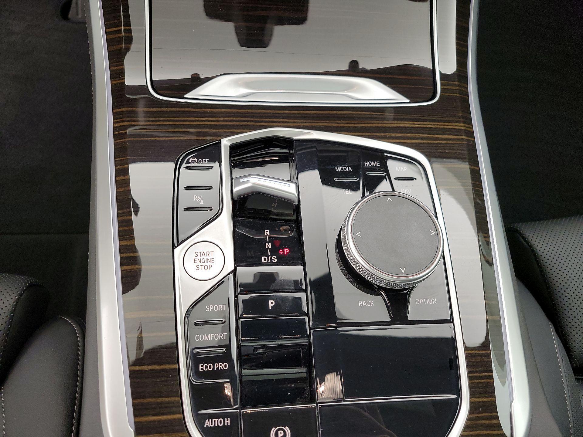 Thumbnail: 2024 BMW X5 - 18