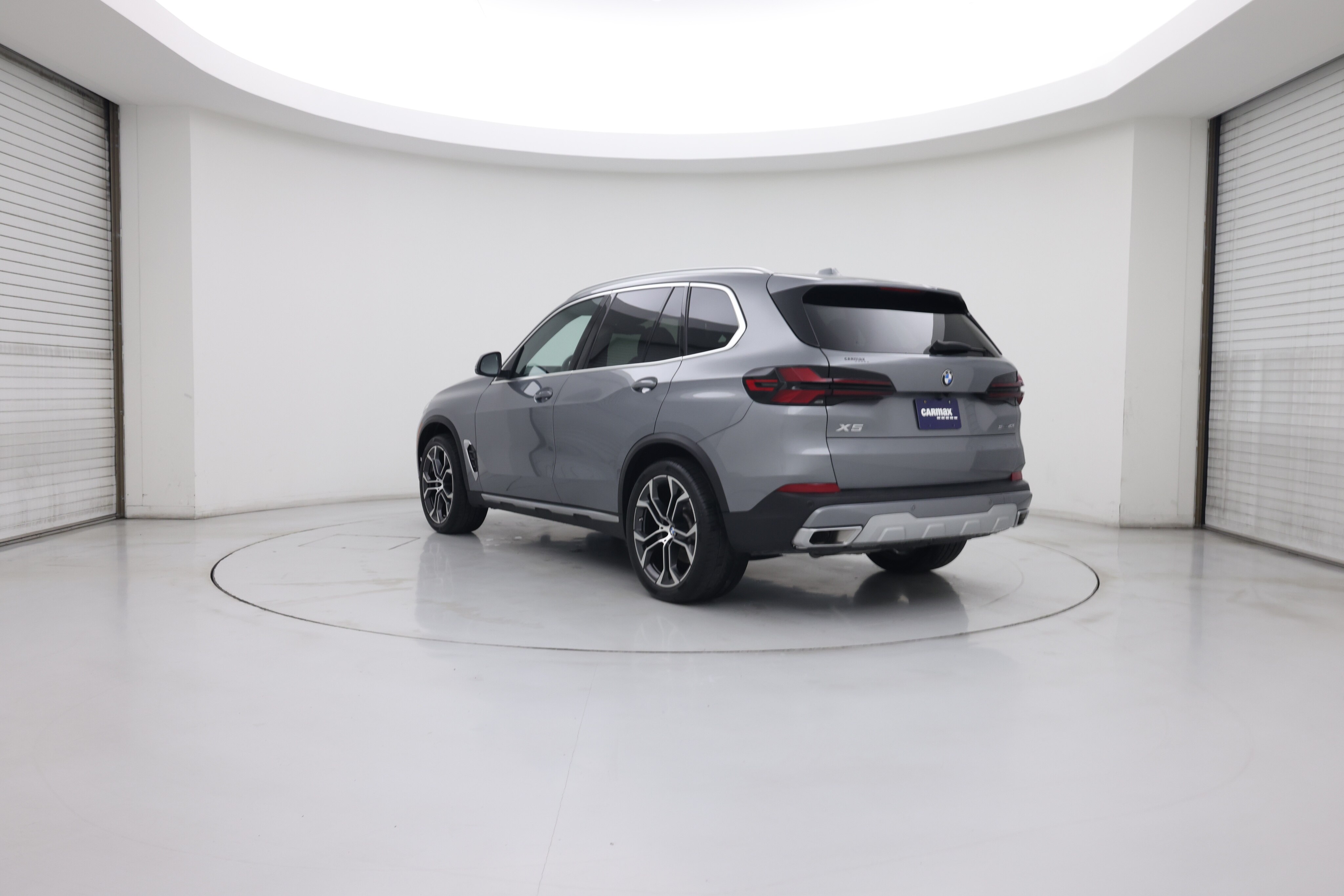 Thumbnail: 2024 BMW X5 - 2