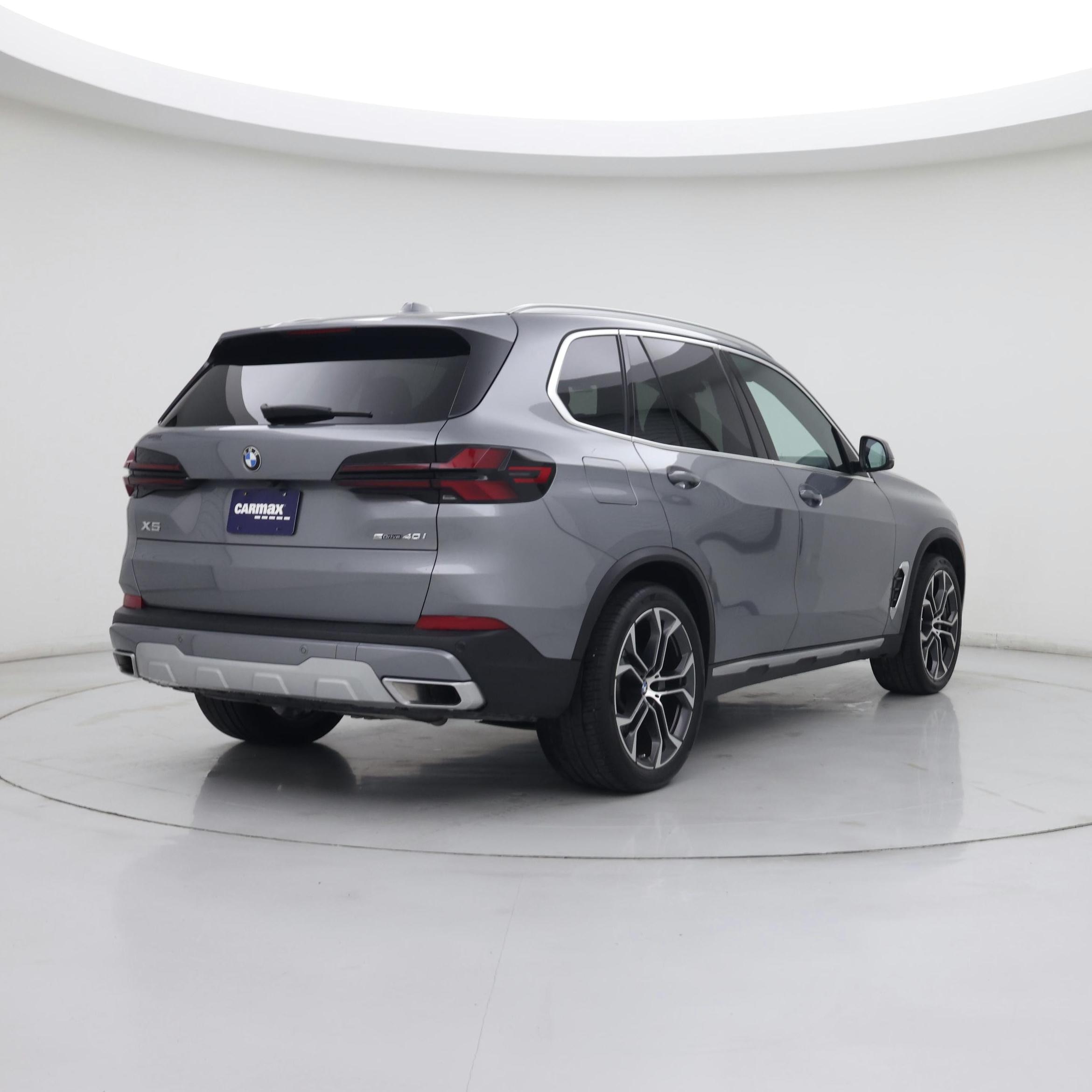 Thumbnail: 2024 BMW X5 - 8