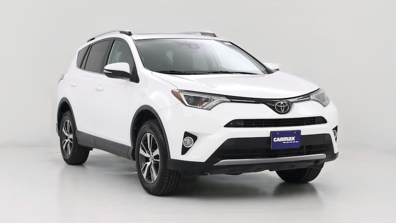 2017 Toyota RAV4 XLE Hero Image