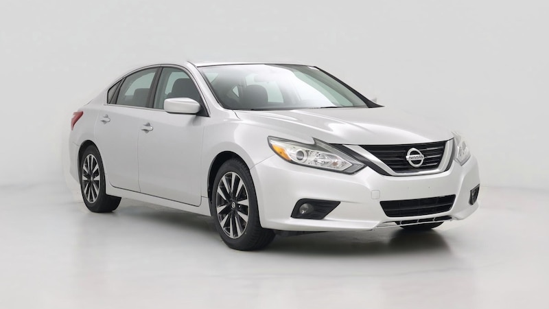 2018 Nissan Altima SV Hero Image
