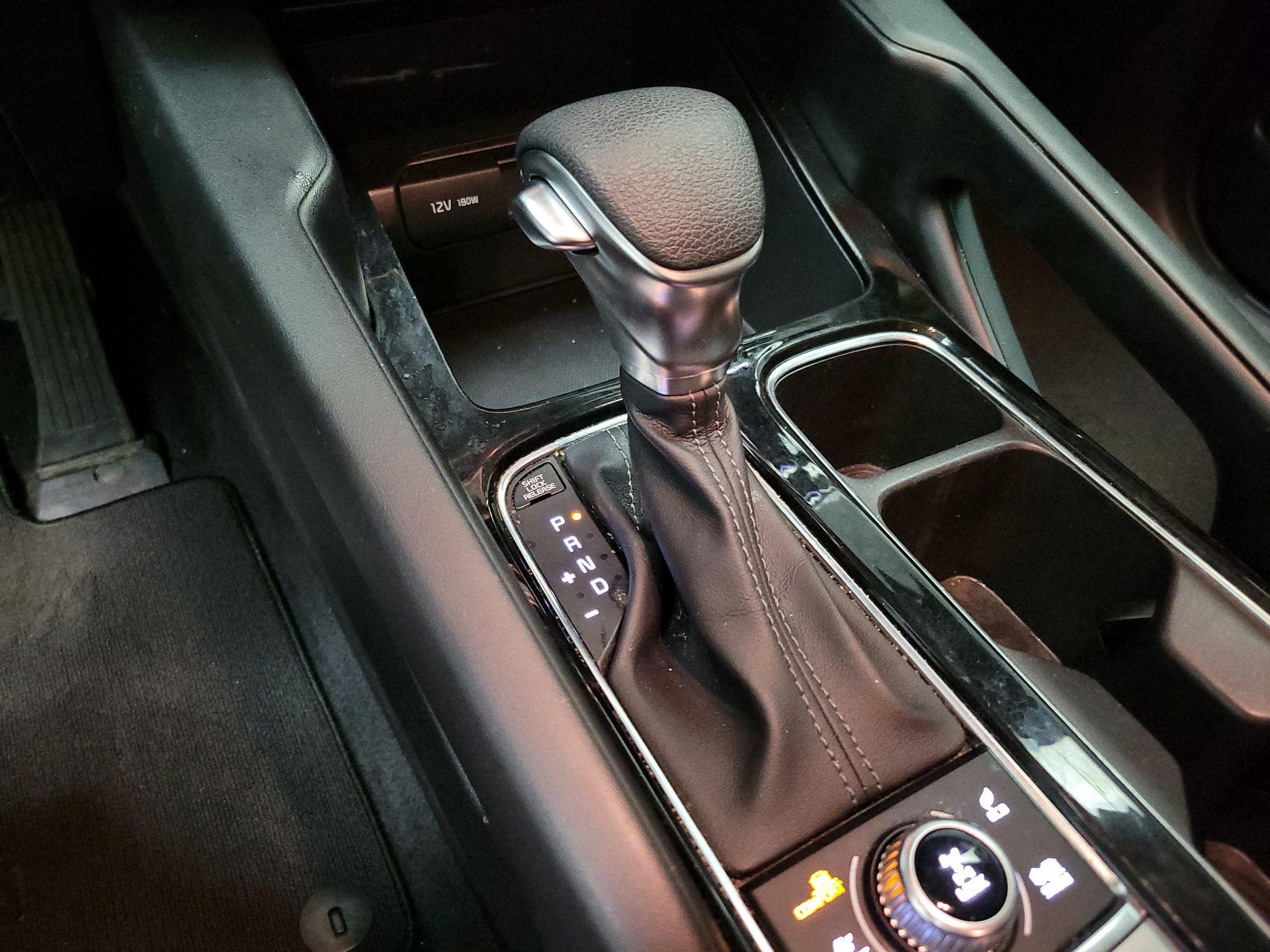 Thumbnail: 2022 Kia Telluride - 18