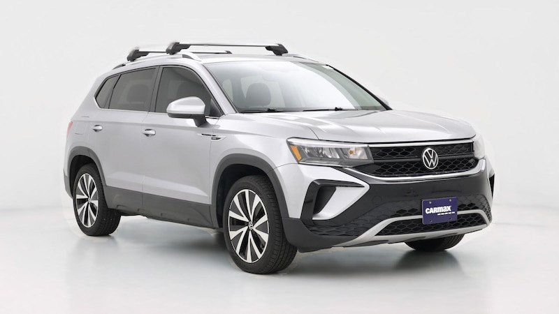 2023 Volkswagen Taos SE Hero Image