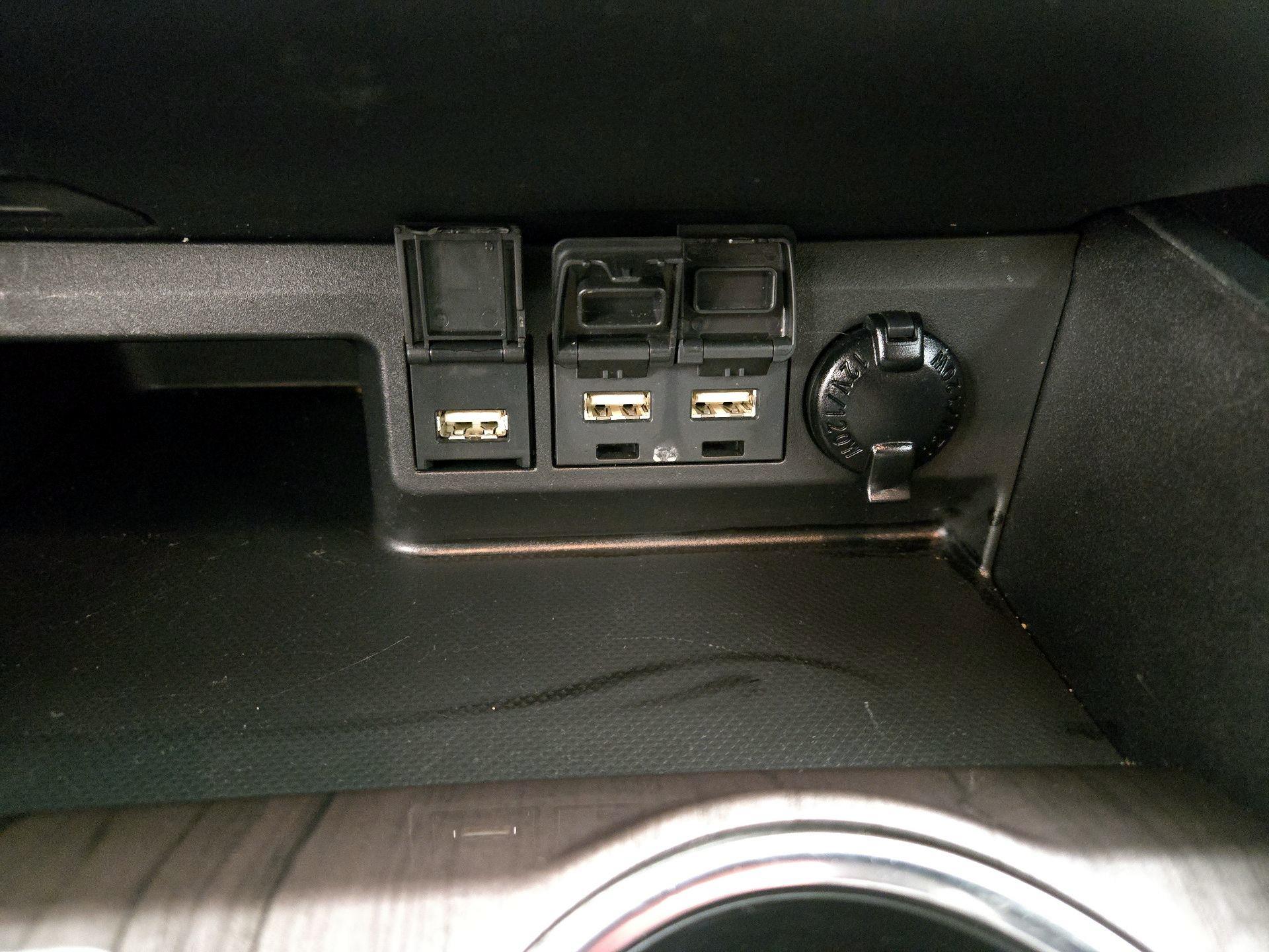 Thumbnail: 2021 Toyota Highlander - 19