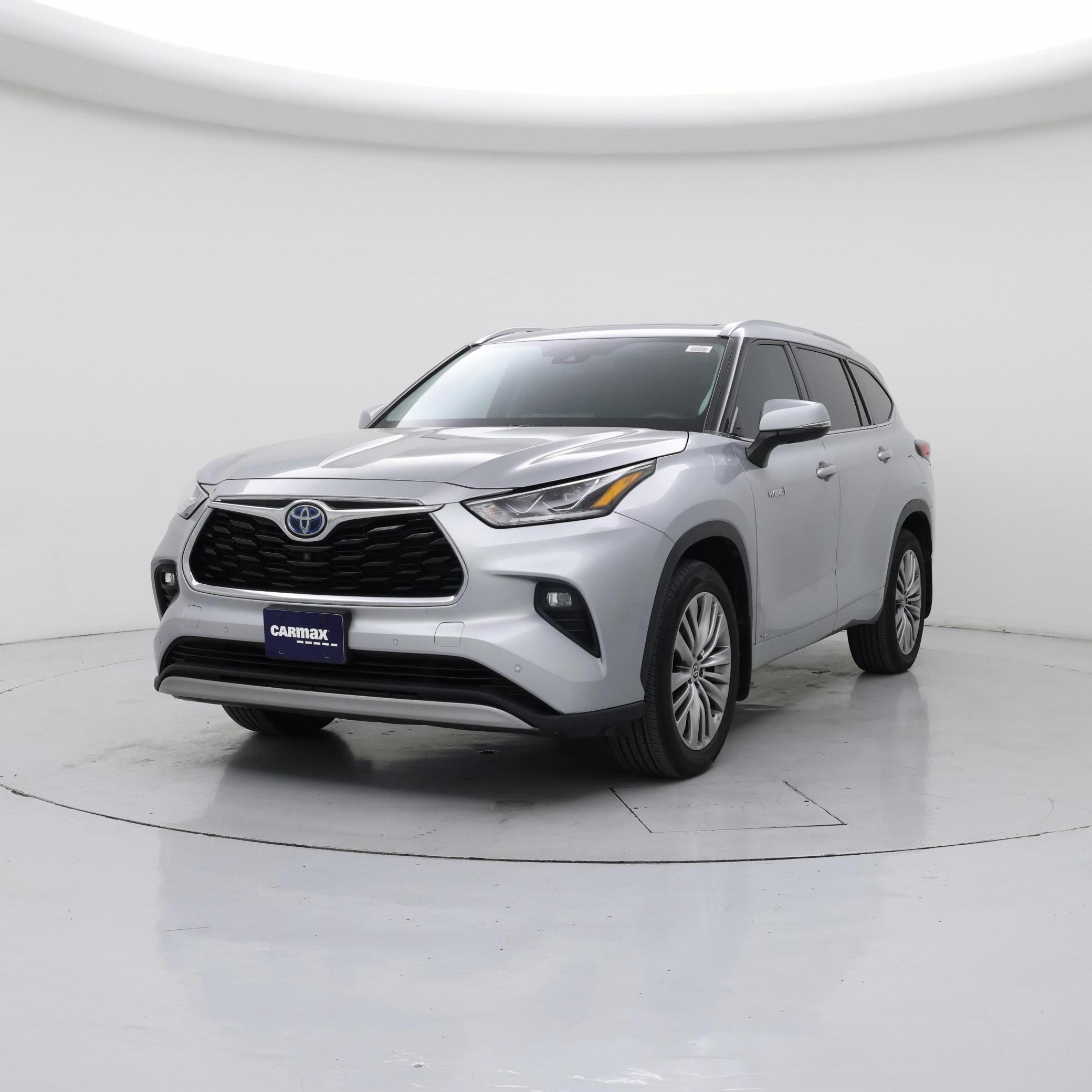 Thumbnail: 2021 Toyota Highlander - 4