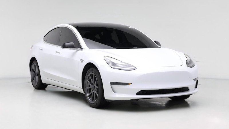 2020 Tesla Model 3 Standard Range Hero Image