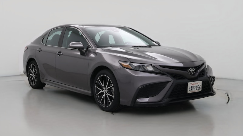 2022 Toyota Camry SE Hero Image