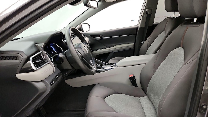 2018 Toyota Camry LE 11