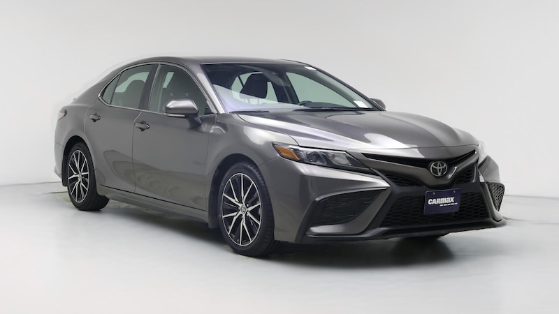 2023 Toyota Camry SE Hero Image