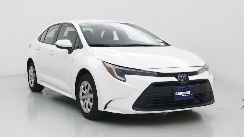2024 Toyota Corolla LE Hero Image