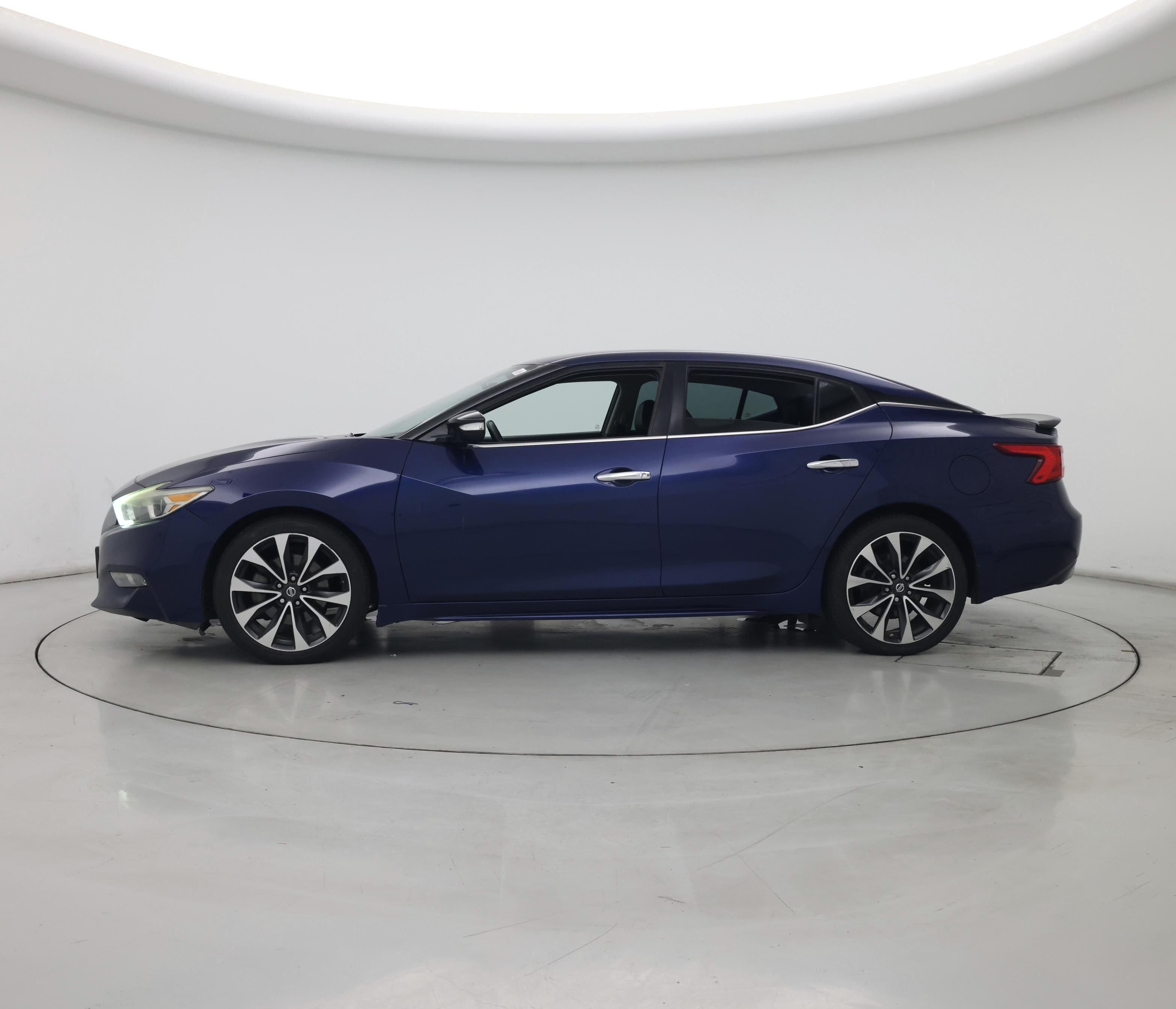 Thumbnail: 2016 Nissan Maxima - 3