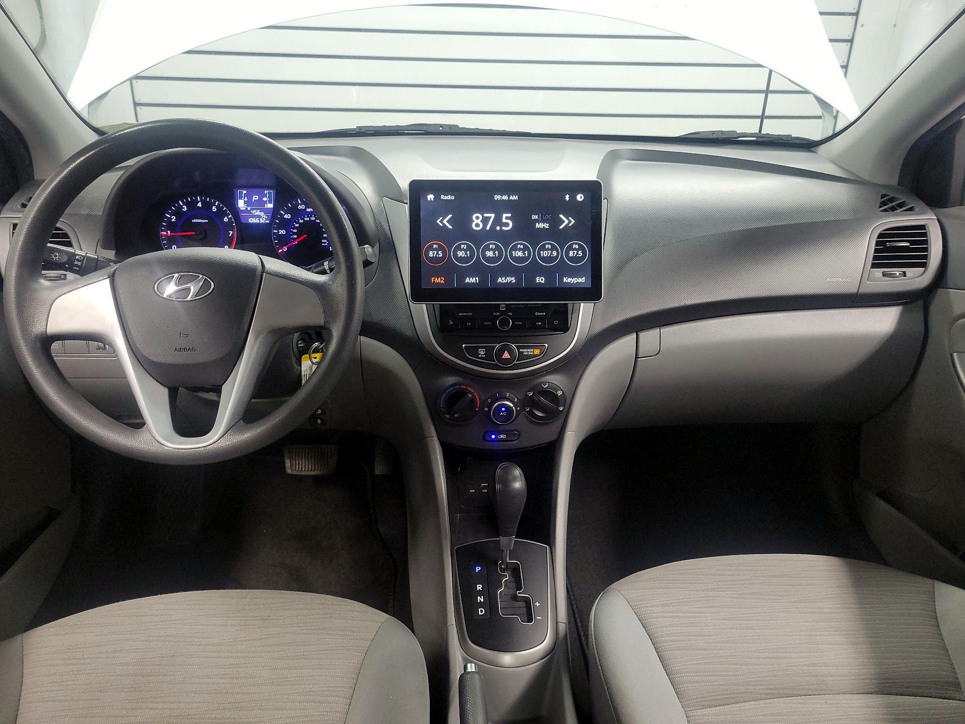 Thumbnail: 2016 Hyundai Accent - 9