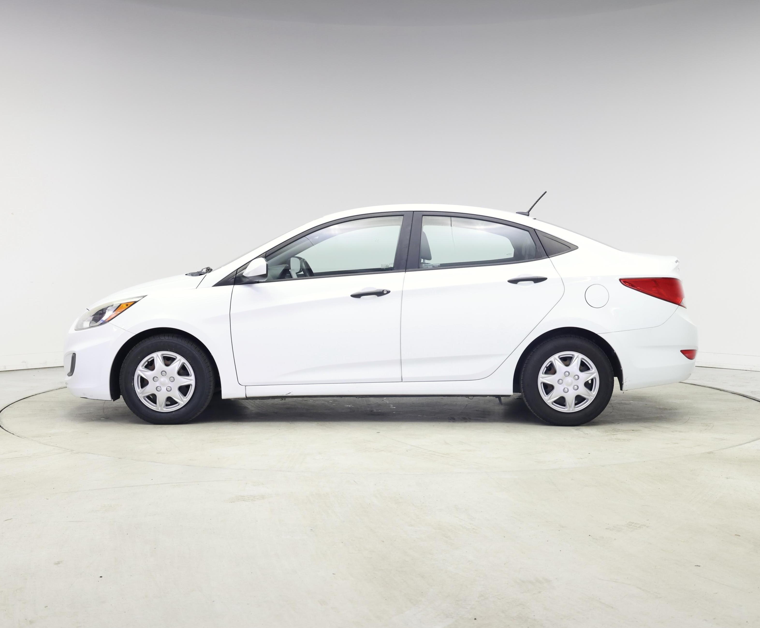 Thumbnail: 2016 Hyundai Accent - 3