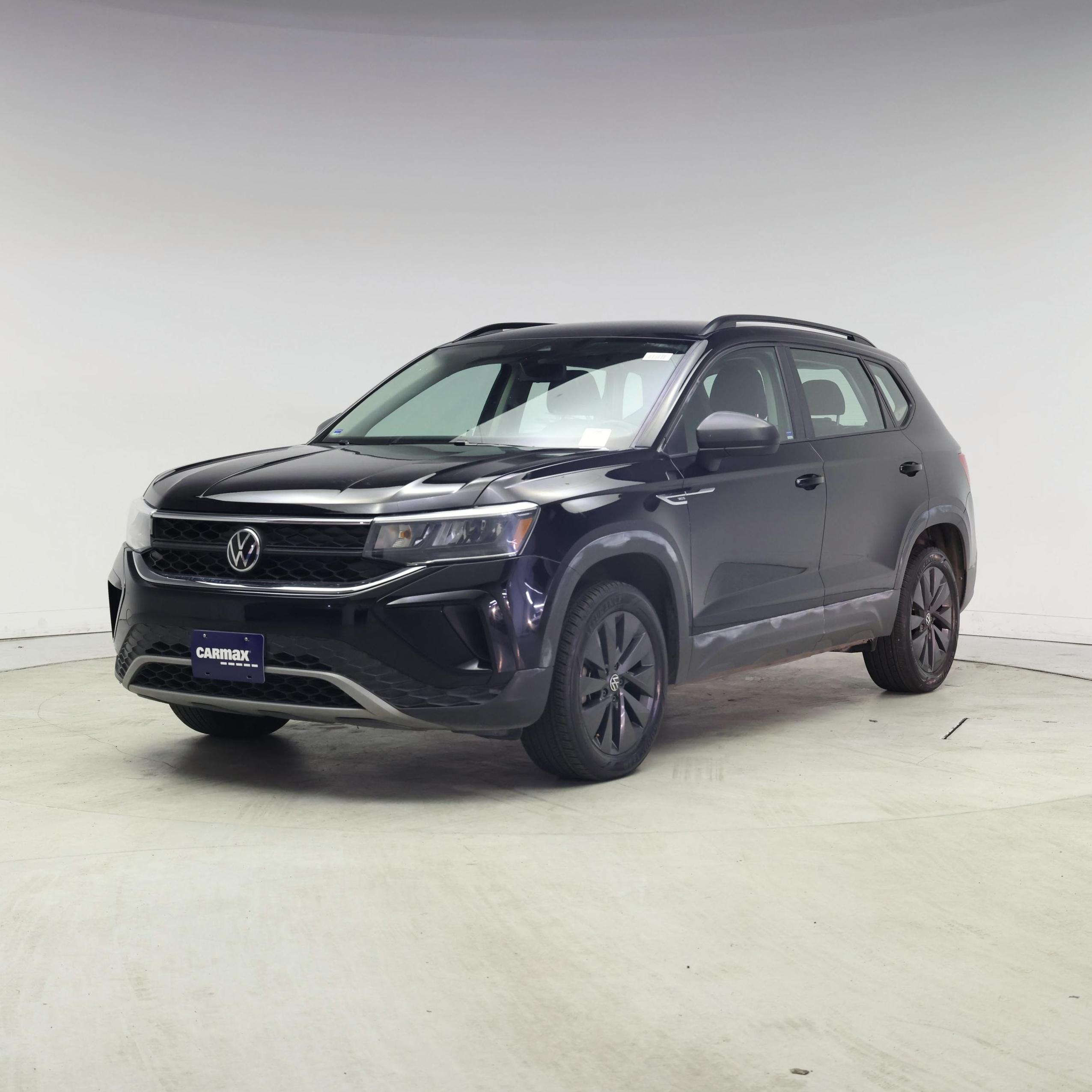 Thumbnail: 2022 Volkswagen Taos - 4