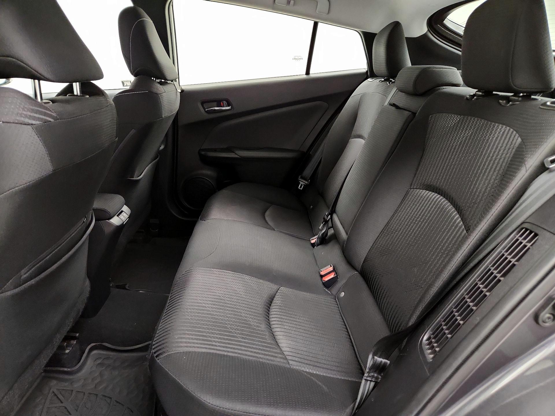 Thumbnail: 2020 Toyota Prius Prime - 18