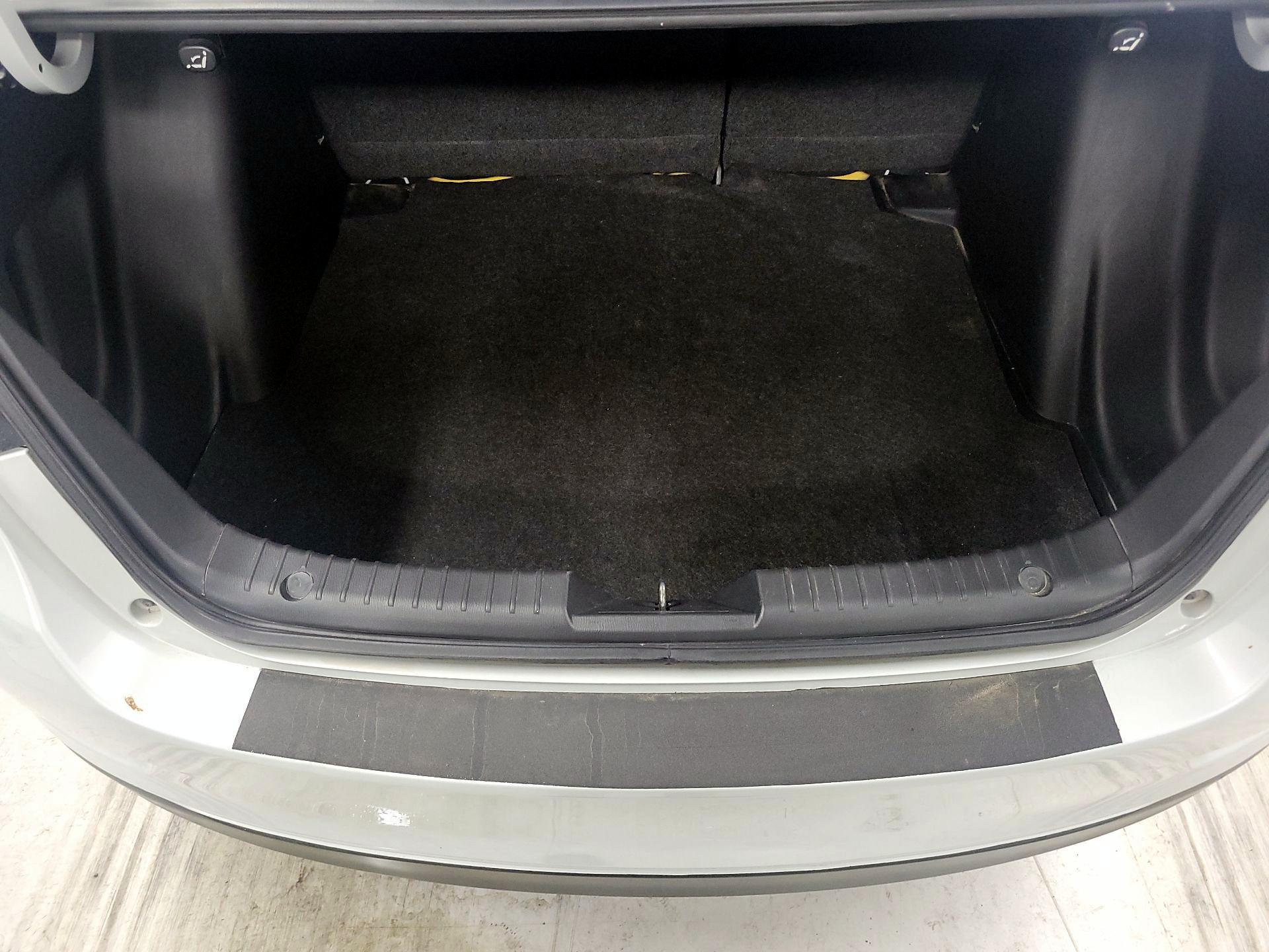 Thumbnail: 2019 Toyota Yaris - 20