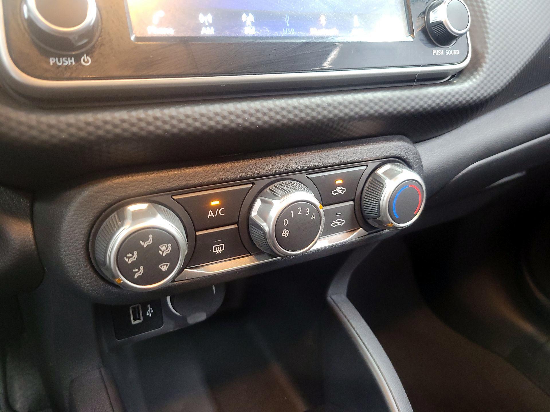 Thumbnail: 2024 Nissan Kicks - 15