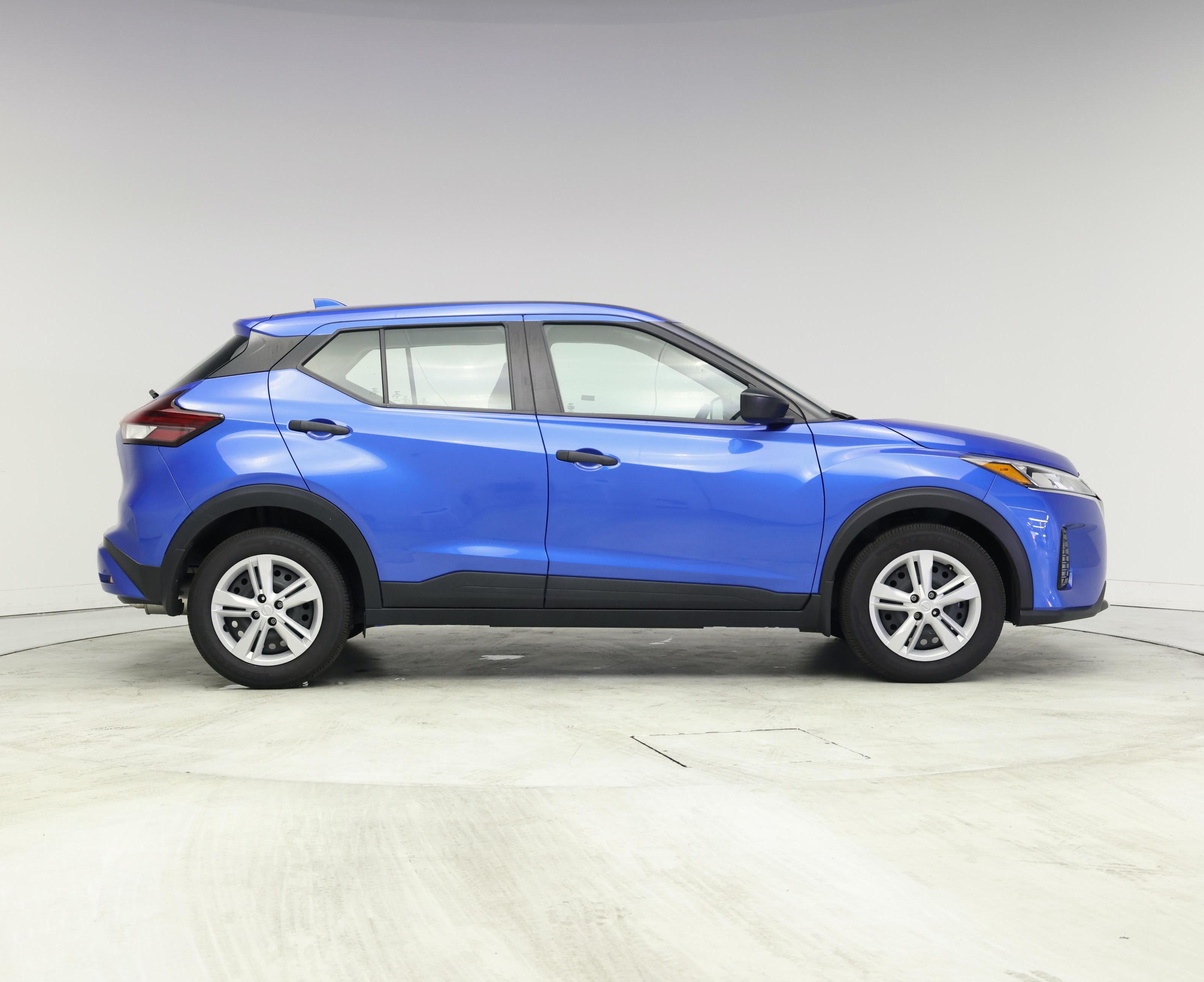 Thumbnail: 2024 Nissan Kicks - 7