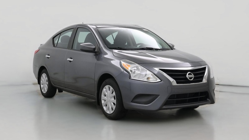 2016 Nissan Versa SV Hero Image