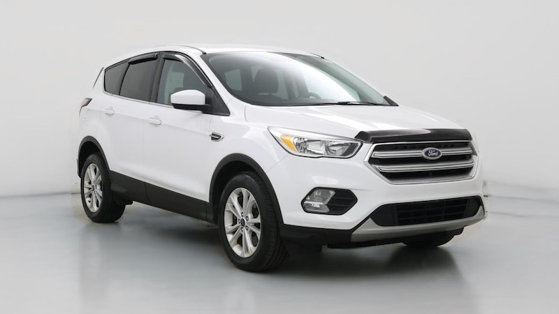 2017 Ford Escape SE Hero Image