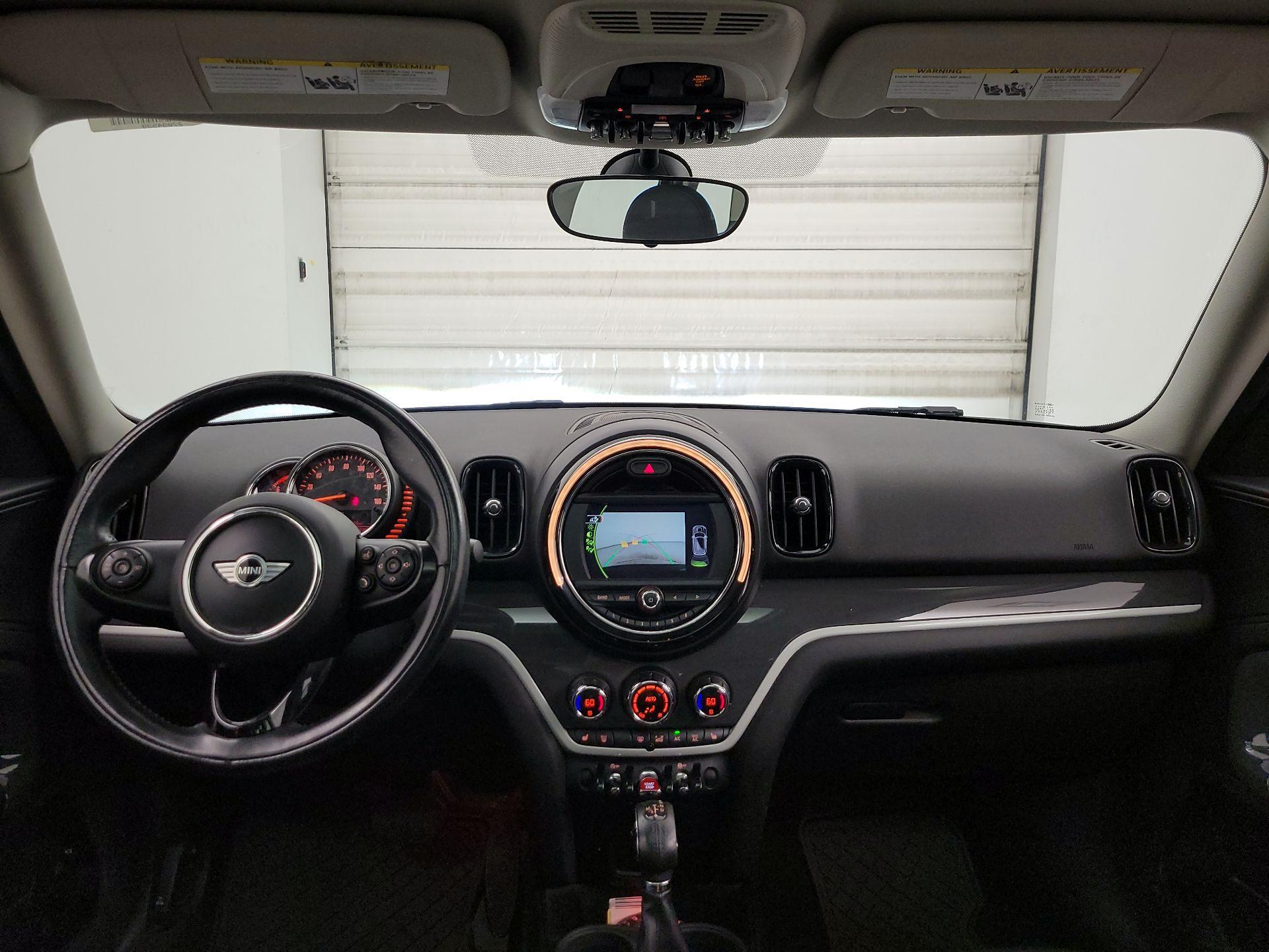 Thumbnail: 2017 MINI Cooper Countryman - 9