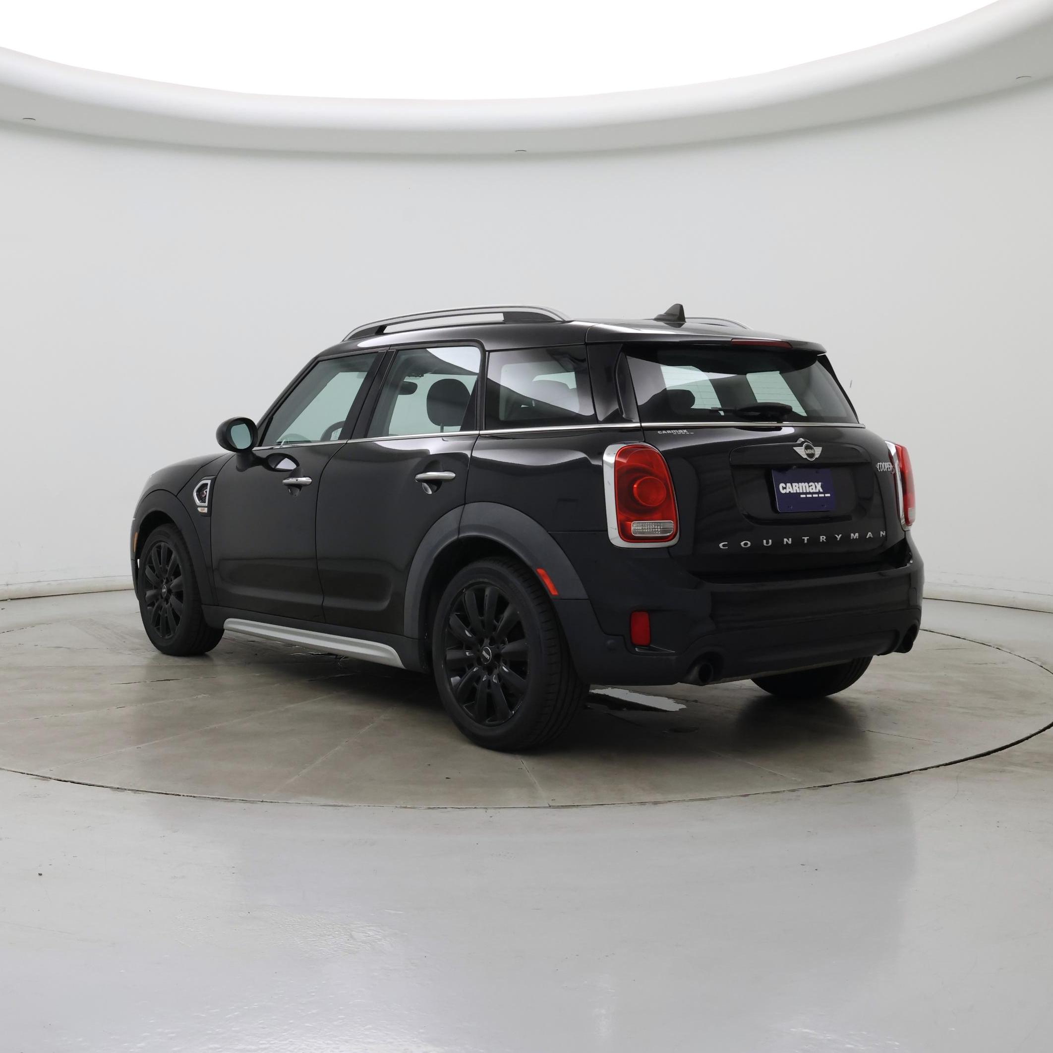 Thumbnail: 2017 MINI Cooper Countryman - 2