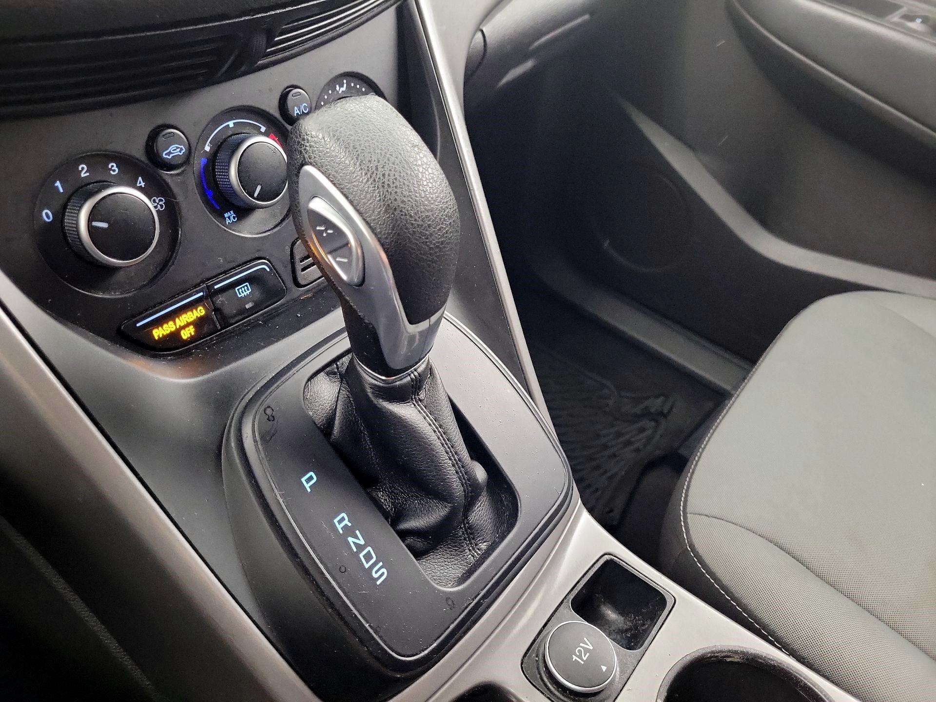 Thumbnail: 2016 Ford Escape - 15