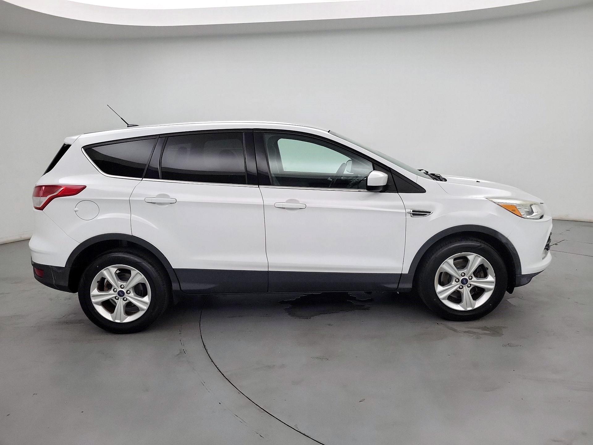 Thumbnail: 2016 Ford Escape - 4