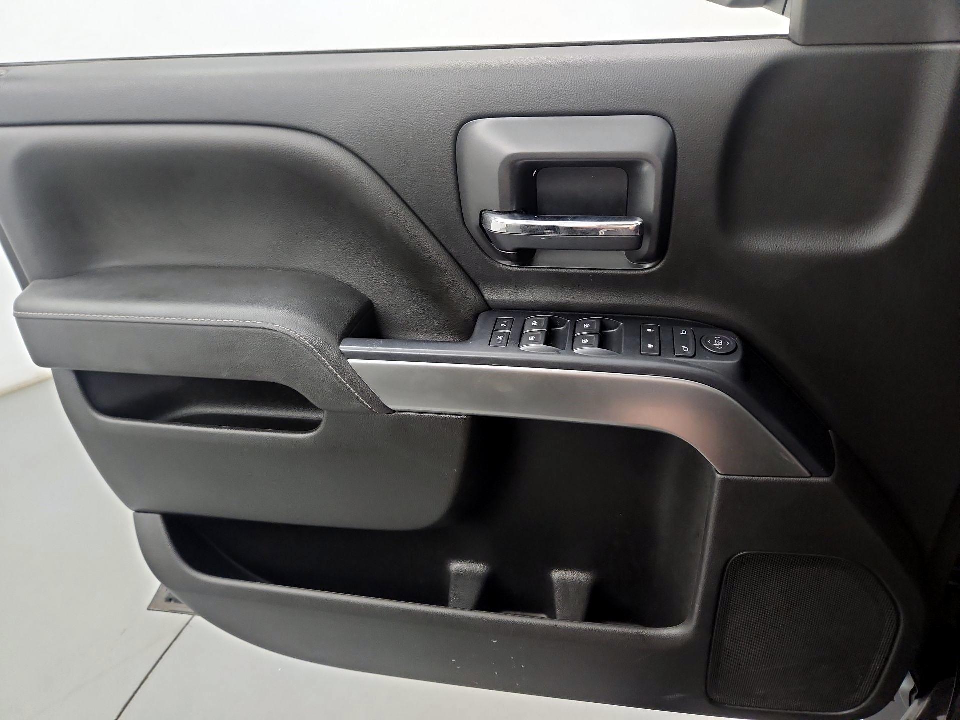 Thumbnail: 2017 Chevrolet Silverado 1500 - 10