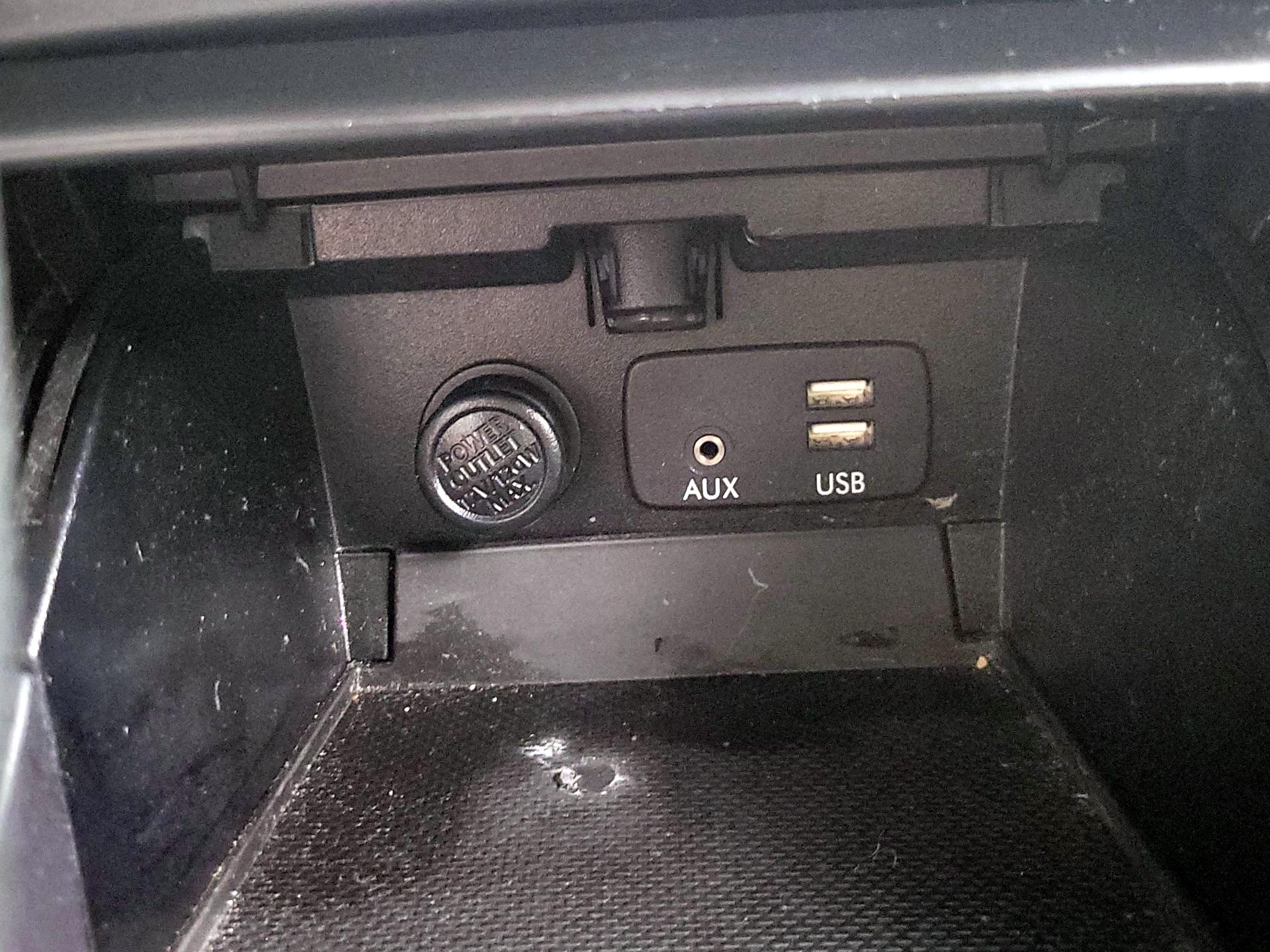 Thumbnail: 2017 Subaru Outback - 18