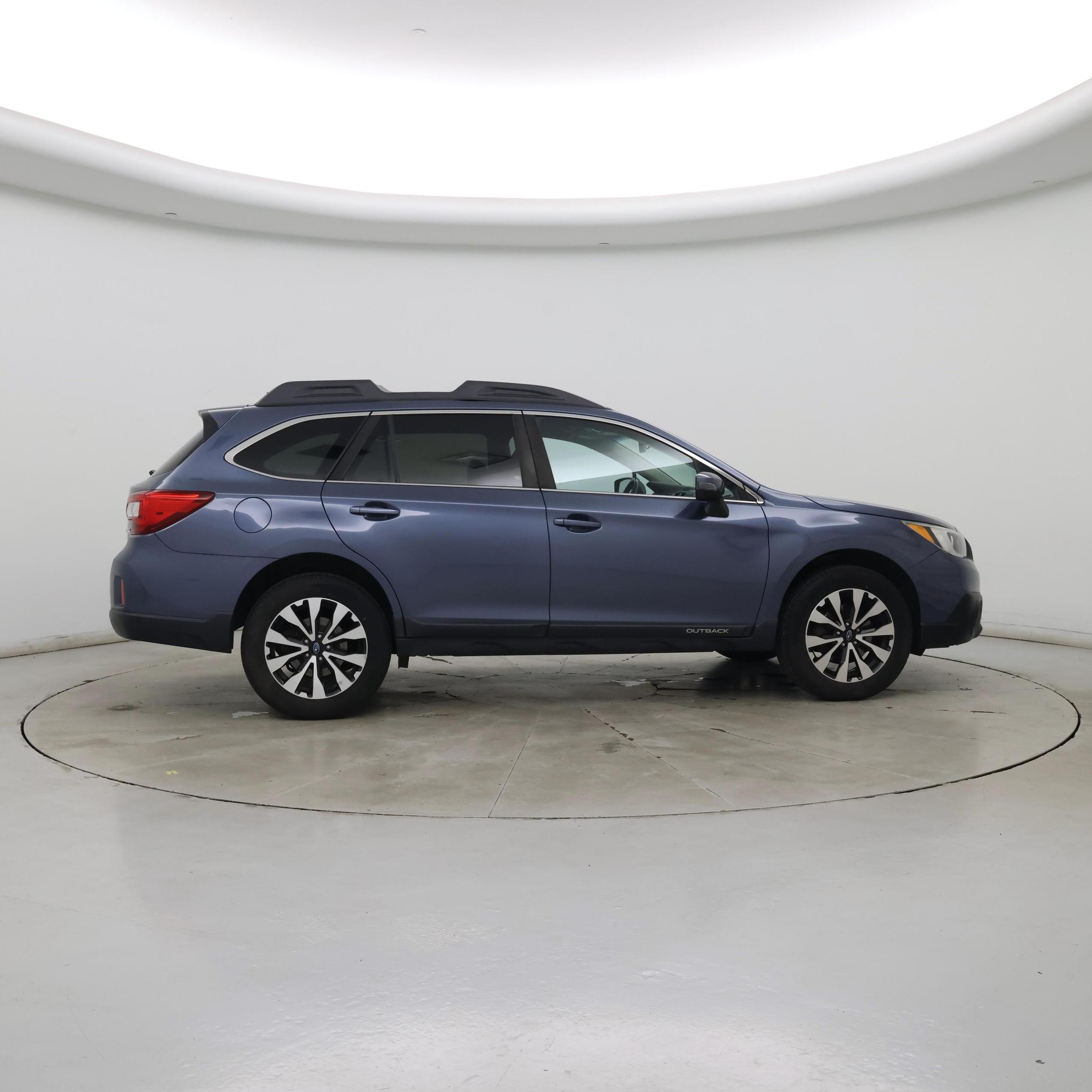 Thumbnail: 2017 Subaru Outback - 7