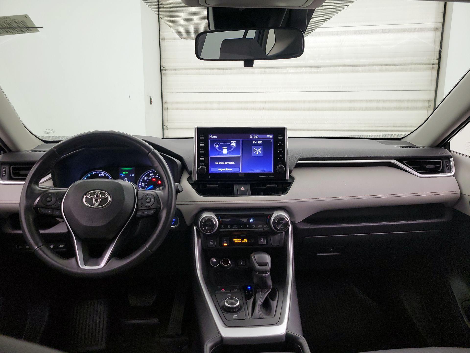 Thumbnail: 2022 Toyota RAV4 - 9