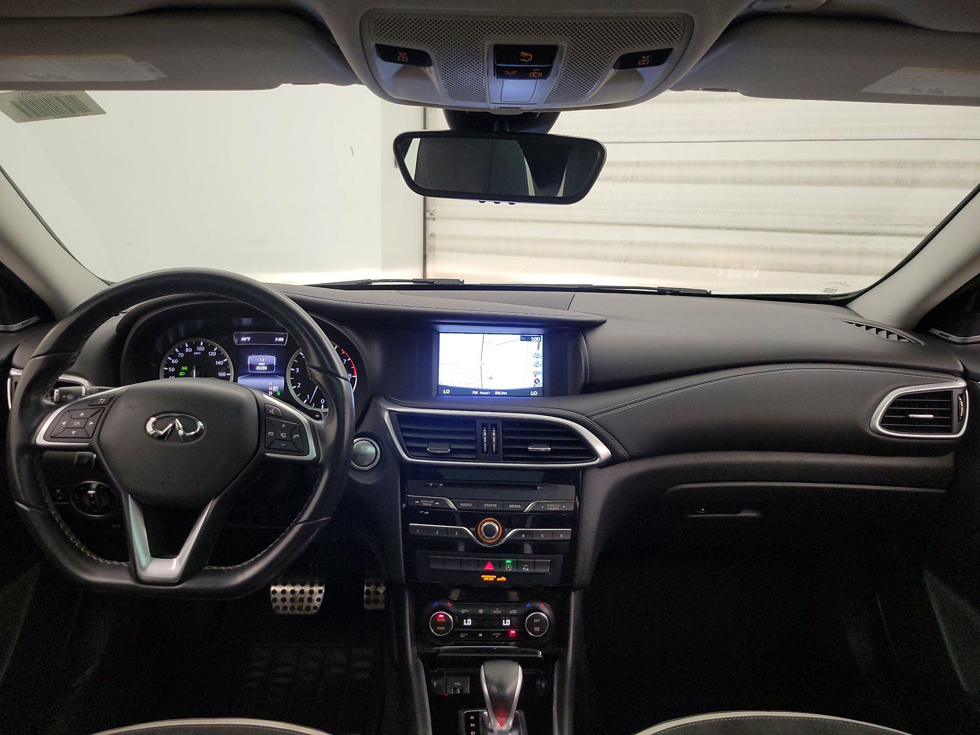 Thumbnail: 2018 INFINITI QX30 - 9
