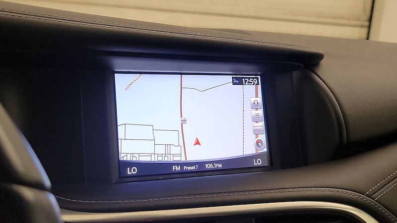2018 INFINITI QX30 Sport 14