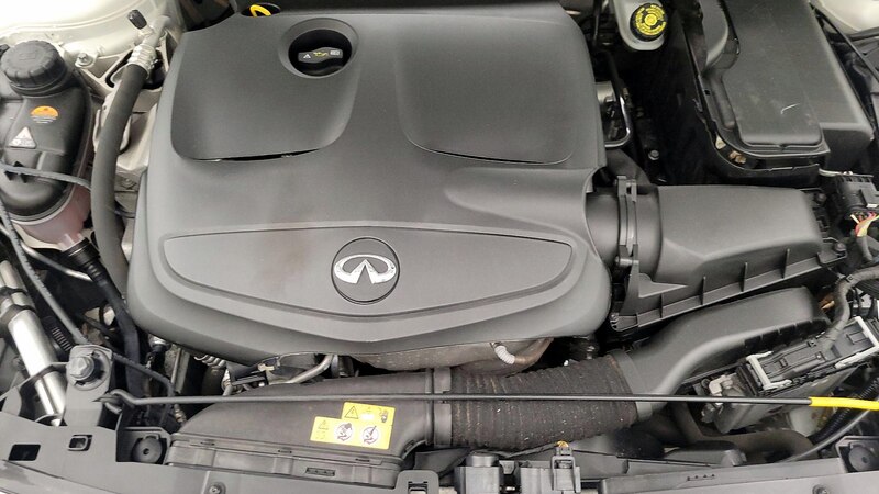 2018 INFINITI QX30 Sport 23