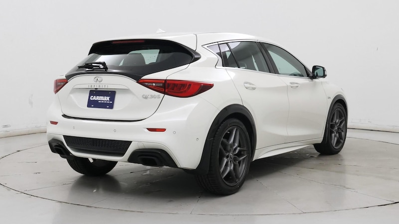 2018 INFINITI QX30 Sport 8