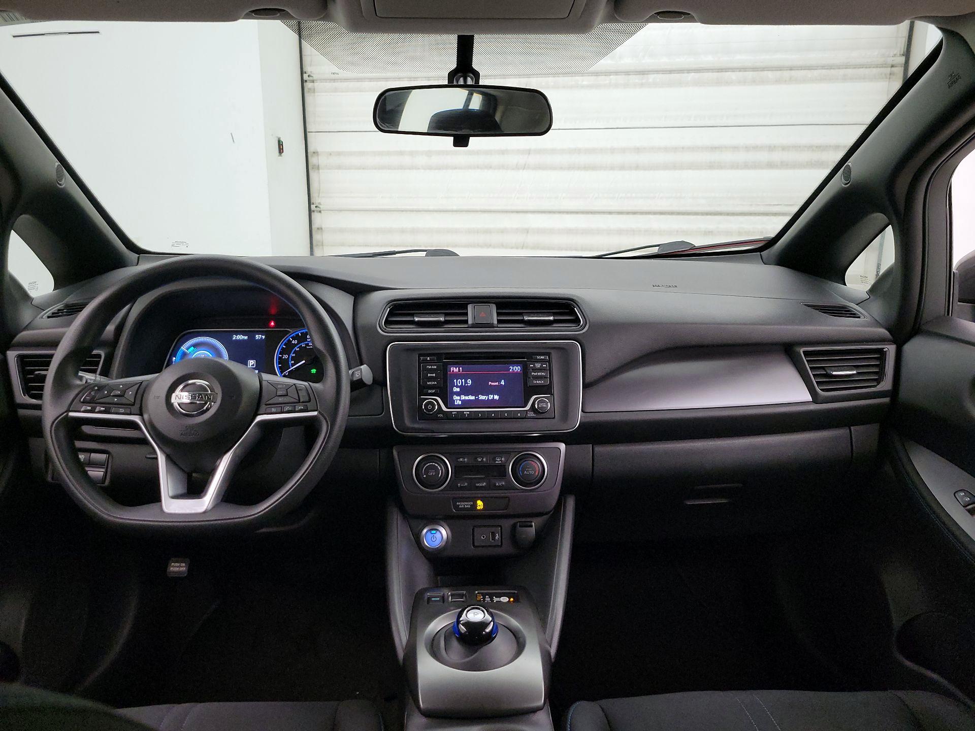 Thumbnail: 2018 Nissan Leaf - 9