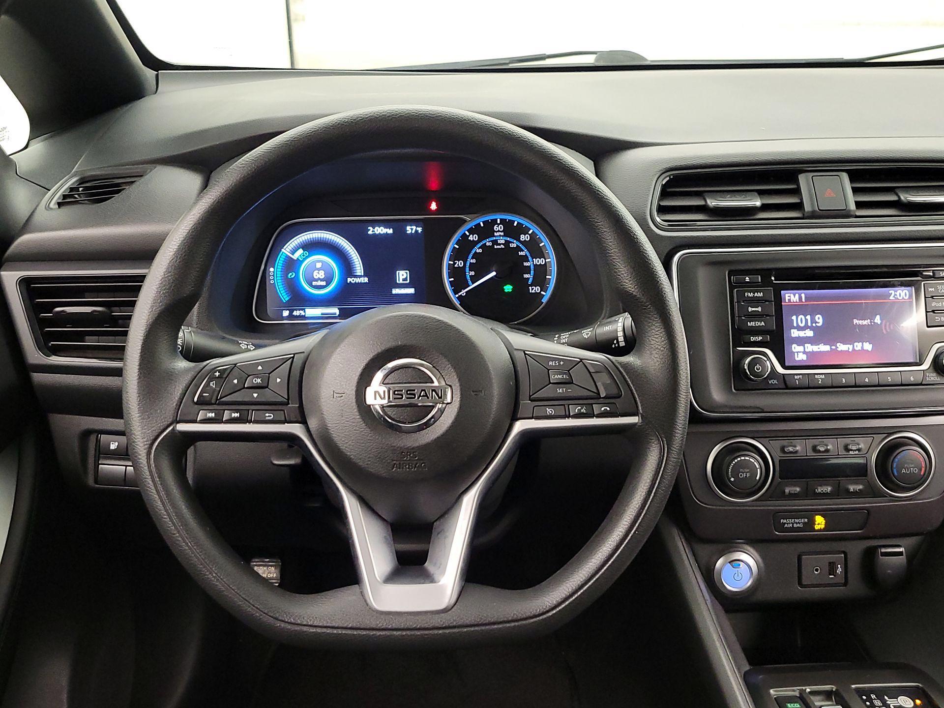 Thumbnail: 2018 Nissan Leaf - 10