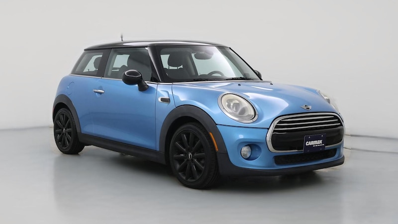 2015 MINI Cooper Hardtop S Hero Image