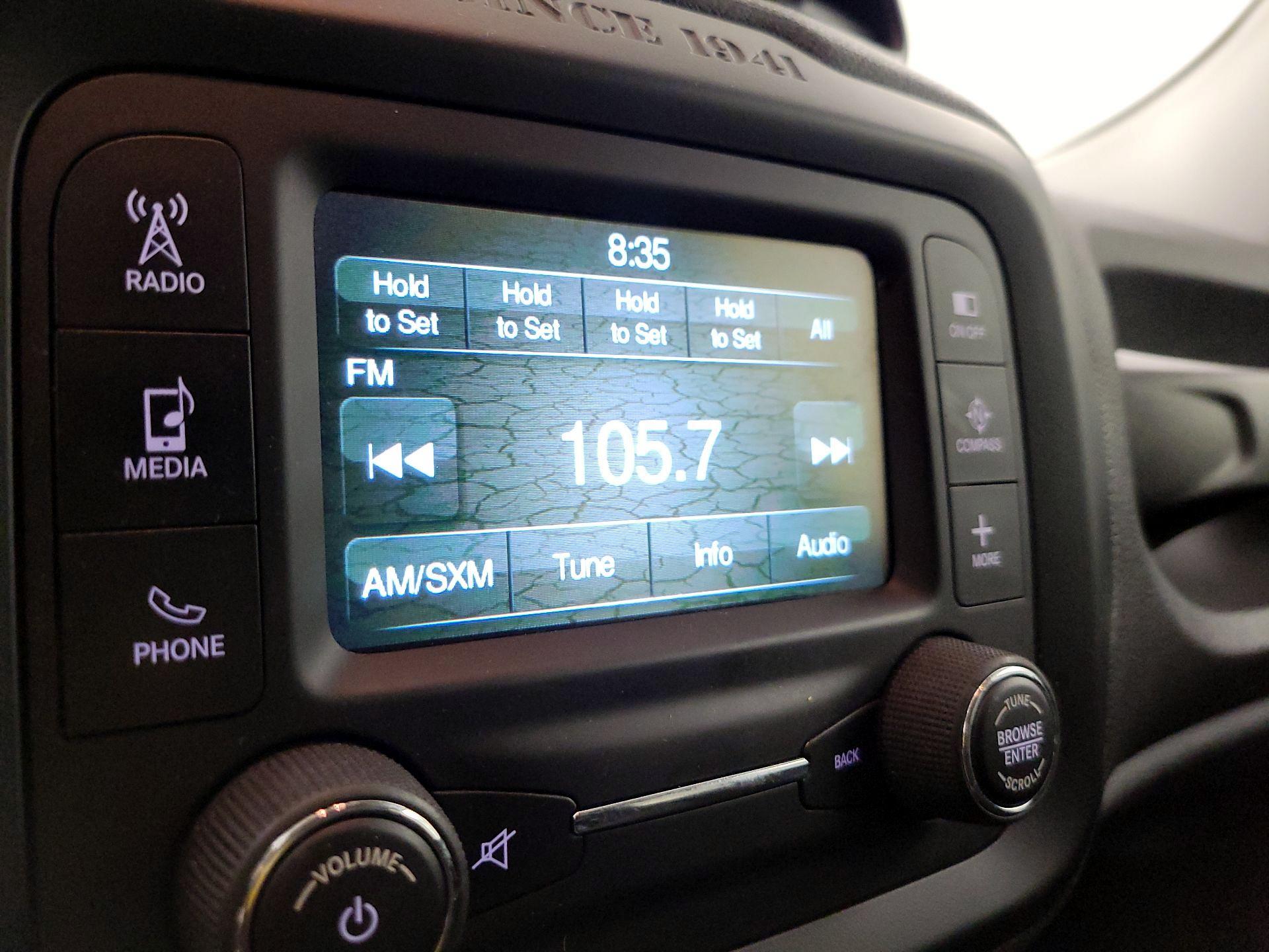 Thumbnail: 2016 Jeep Renegade - 15