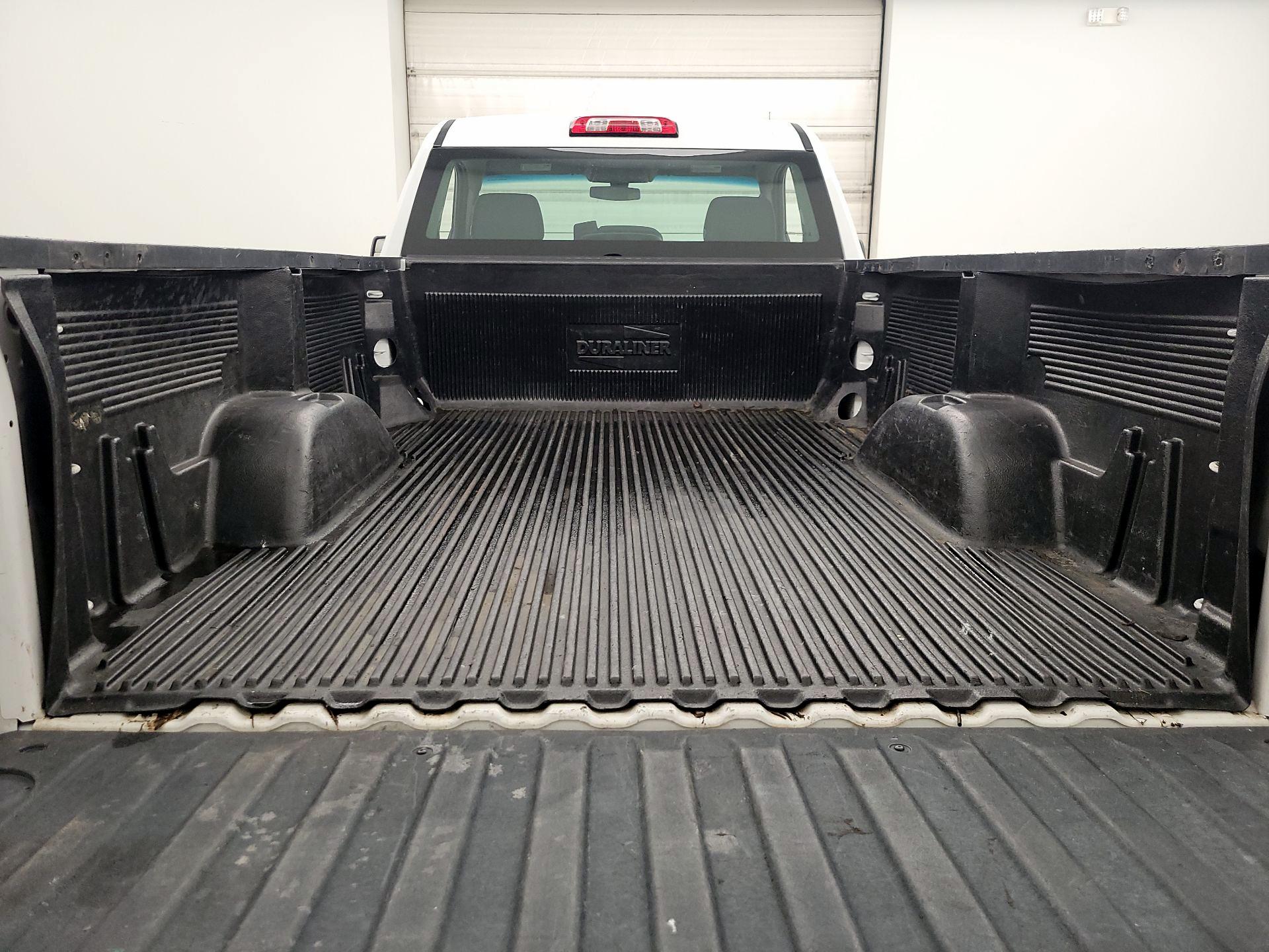 Thumbnail: 2021 Chevrolet Silverado 1500 - 19
