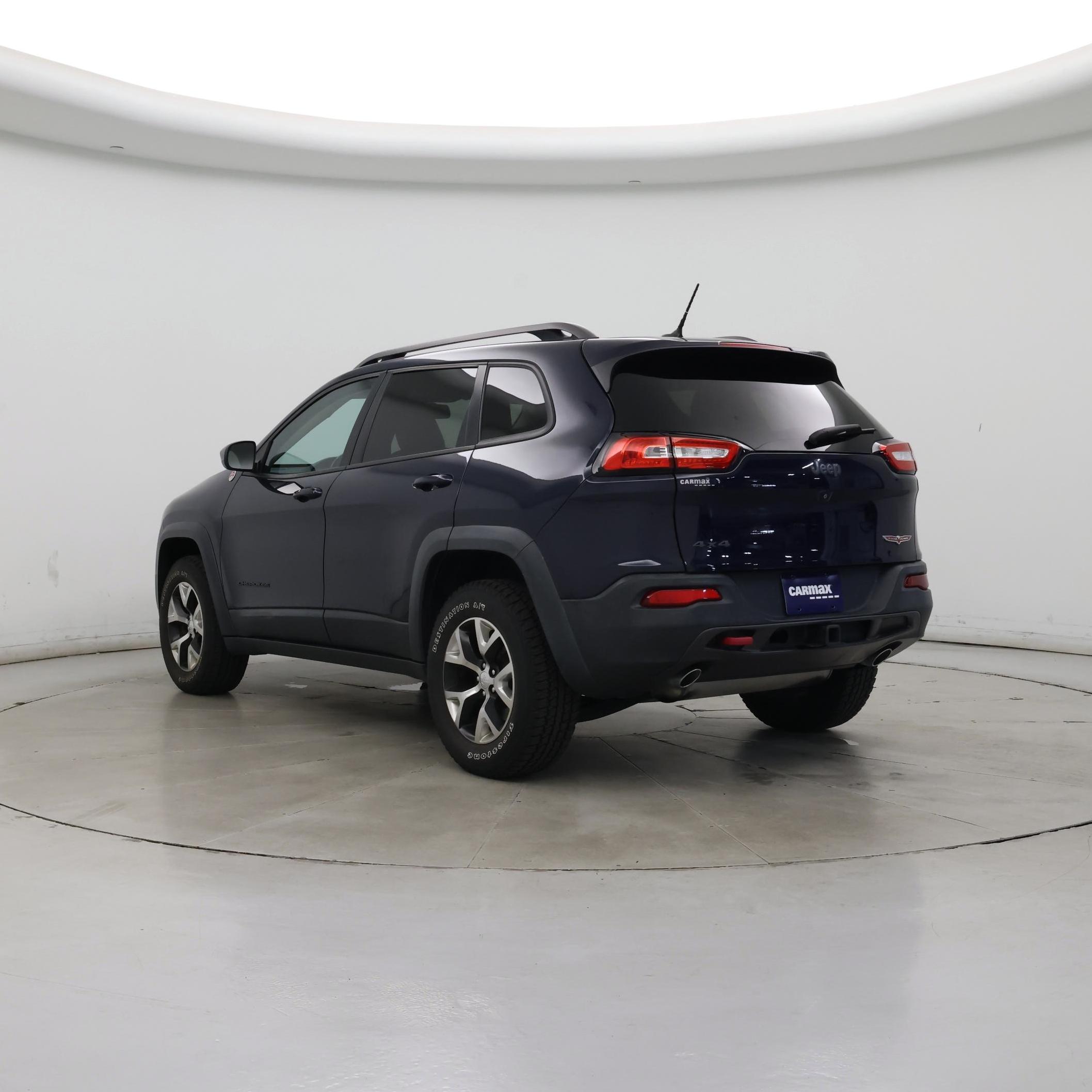 Thumbnail: 2015 Jeep Cherokee - 2
